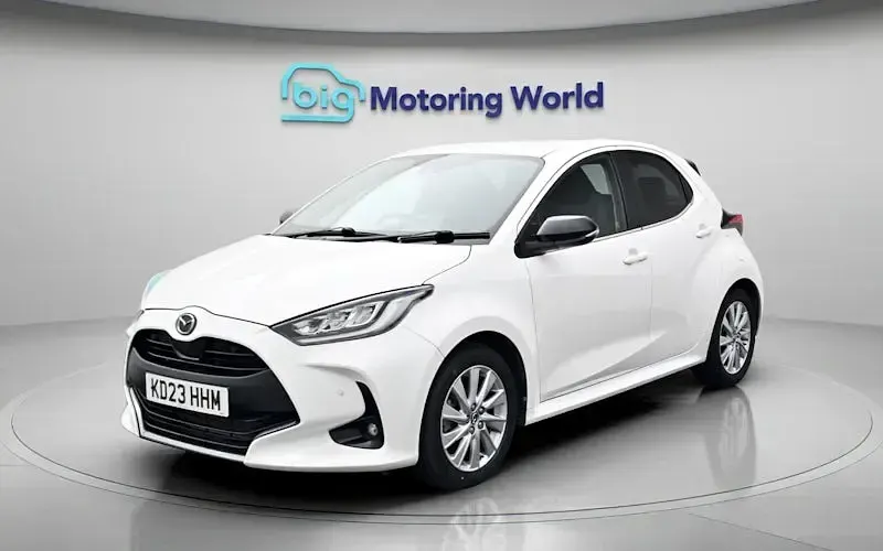 Used Mazda 2 116 HP (85 kW) 2023 White Hatchback