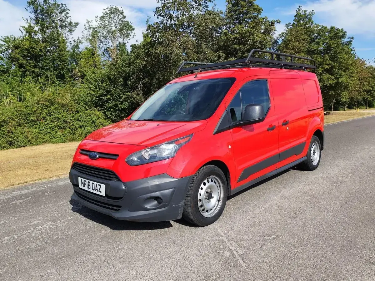 Used Ford Transit Connect 99 HP (72 kW) 2018 Blue MPV