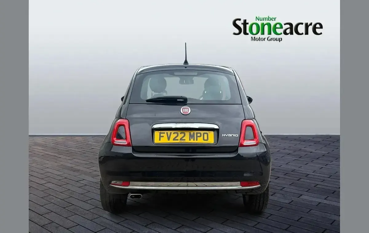 Used Fiat 500 Red 70 HP (51 kW) 2022 Black Hatchback