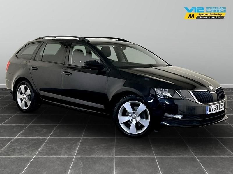 Black Used 2019 Skoda Octavia SE Drive Estate | £9,395 (Super price) - Image 1/2