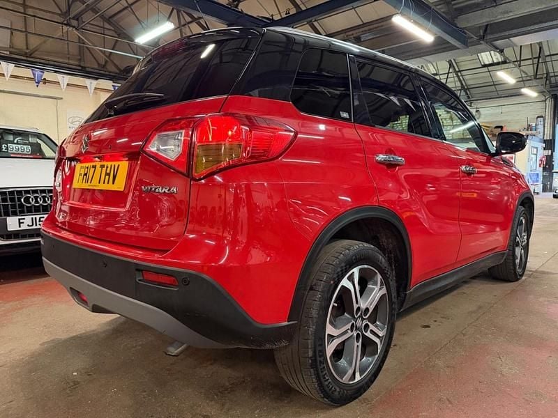 Used Suzuki Vitara SZ5 2017 Red/black Hatchback