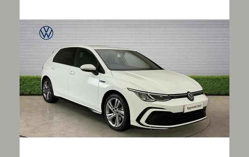 Used VW Golf VIII R-line 150 HP (110 kW) 2024 White Hatchback