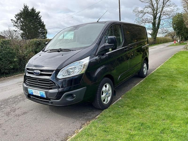 Used Ford Transit Custom Limited 125 HP (91 kW) 2015 Black Van