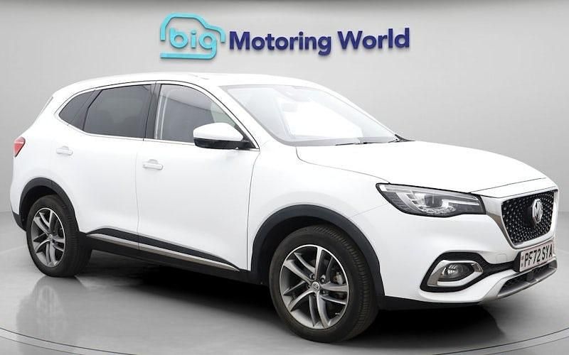 White Used 2023 MG HS Exclusive SUV | £16,200 (Fair price) - Image 1/4