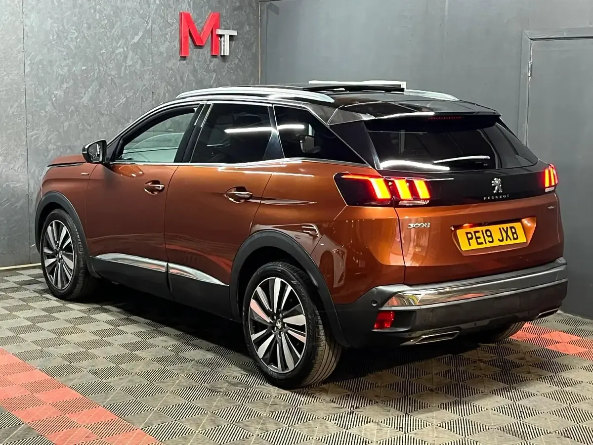 Used Peugeot 3008 GT-line 130 HP (95 kW) 2019 Bronze SUV