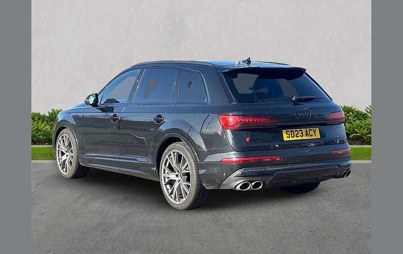 Used Audi SQ7 Comfort 507 HP (372 kW) 2023 Black SUV