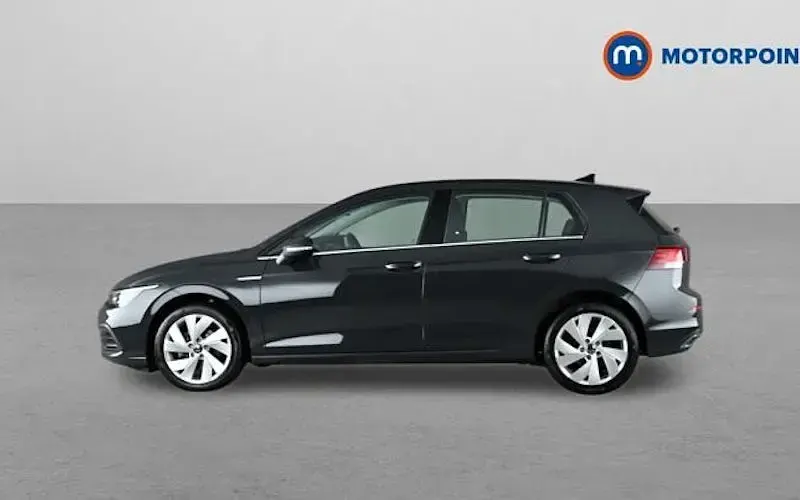 Used VW Golf VIII Style 131 HP (96 kW) 2023 Grey Hatchback