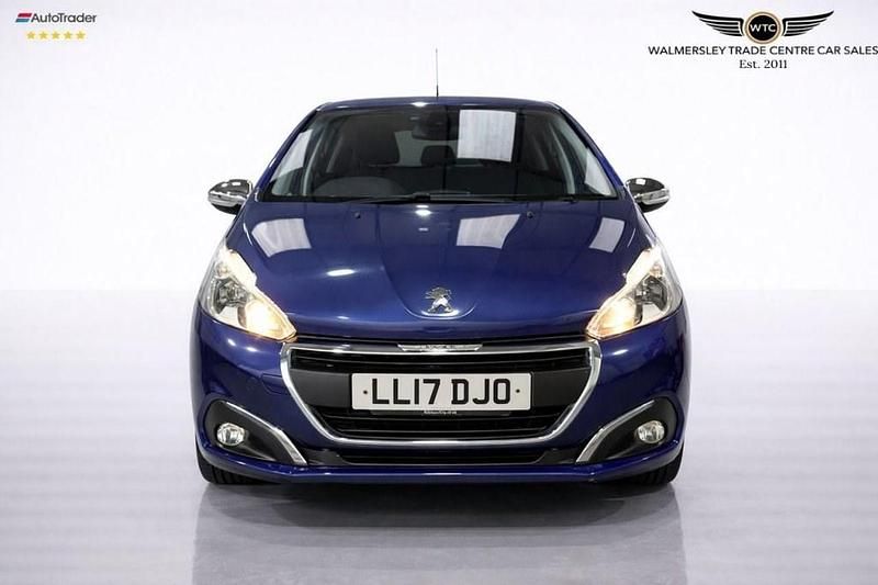 Used Peugeot 208 Allure 82 HP (60 kW) 2017 Blue Hatchback