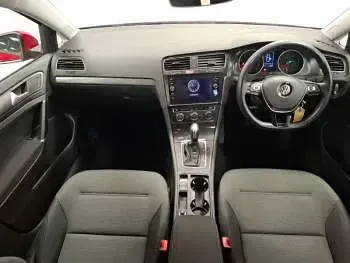 Used VW Golf VII Edition 150 HP (110 kW) 2019 Red Hatchback