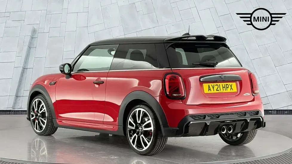 Used Mini John Cooper Works Hatch 228 HP (167 kW) 2021 Red Hatchback