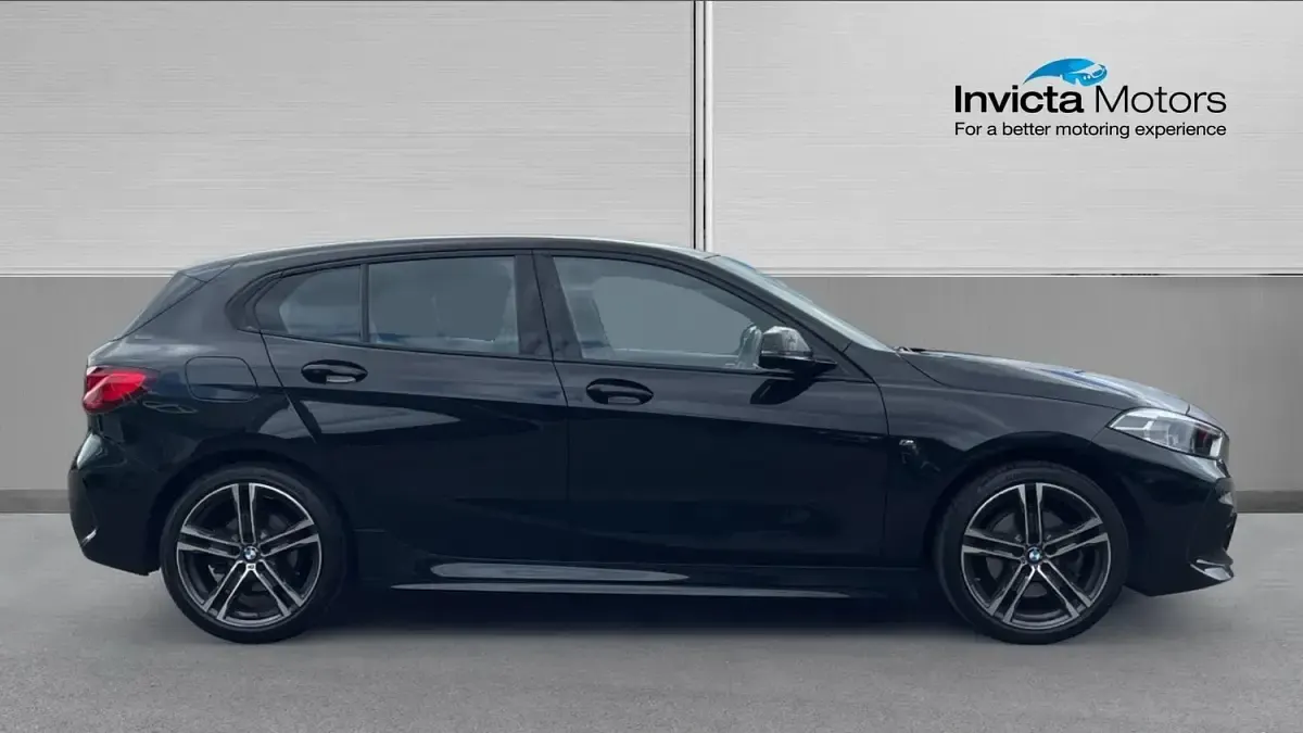 Used BMW 118 M Sport 136 HP (100 kW) 2023 Black Hatchback