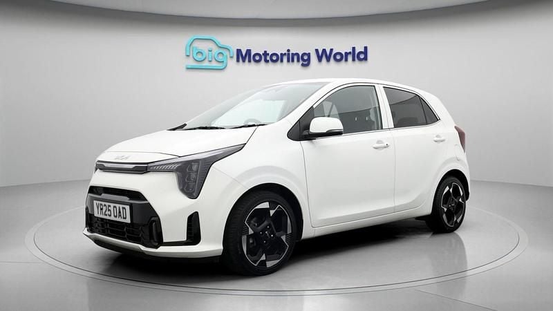 Used Kia Picanto 2025 White Hatchback
