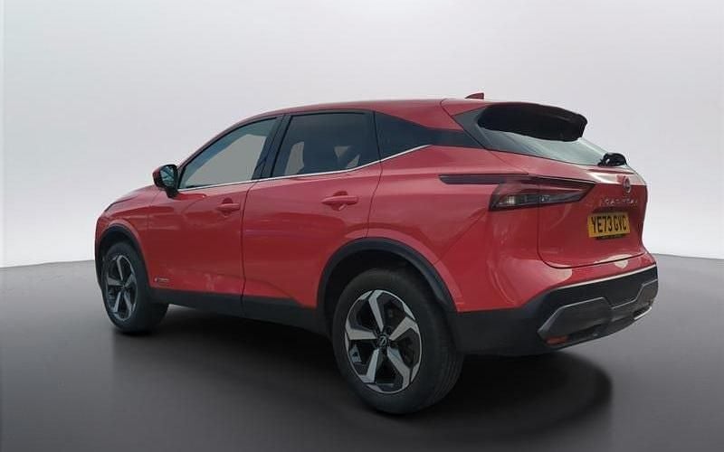 Second-hand Nissan Qashqai N-Connecta 190 CP (139 kW) 2023 Roșu SUV
