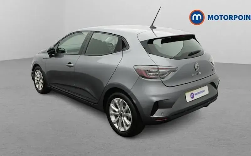 Used Renault Clio Evolution 143 HP (105 kW) 2025 Hatchback