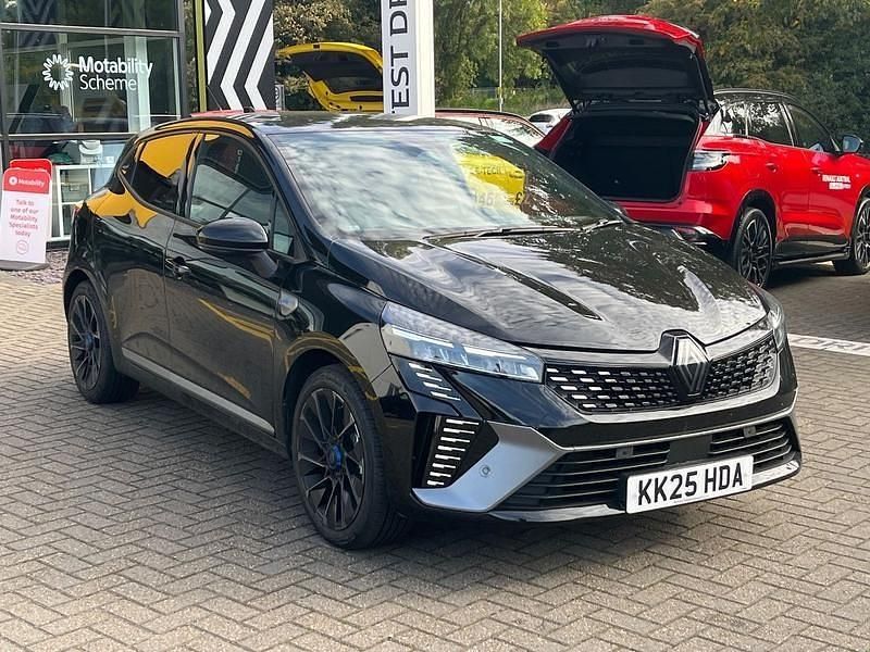 Used Renault Clio V Esprit Alpine 143 HP (105 kW) 2025 Diamond black  Hatchback