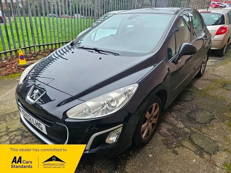 Used Peugeot 308 92 HP (67 kW) 2012 Black Hatchback