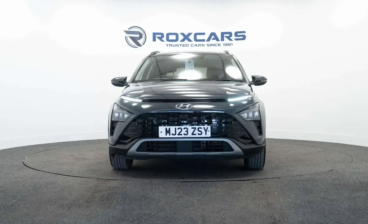 Used Hyundai Bayon Premium 100 HP (73 kW) 2023 Grey SUV