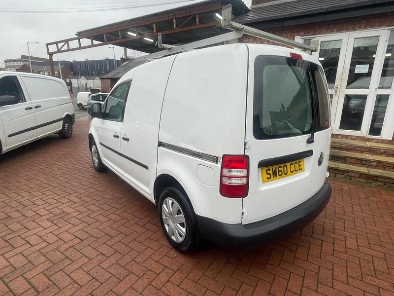 Used VW Caddy 75 HP (55 kW) 2010 White MPV
