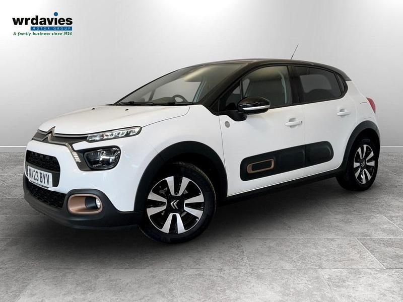 Używany Citroën C3 PureTech 110 KM (80 kW) 2023 Biały Hatchback
