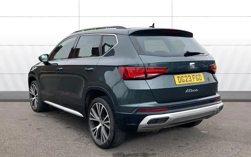 Used Seat Ateca Xperience Lux 150 HP (110 kW) 2023 Green SUV
