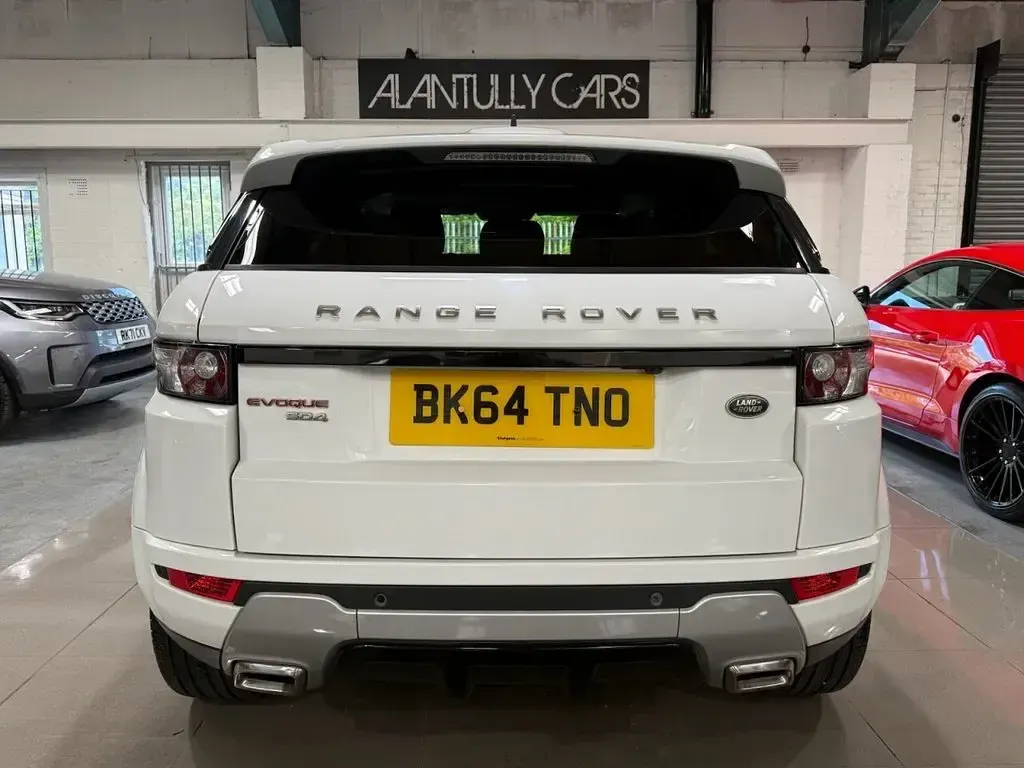 Used Land Rover Range Rover evoque Dynamic 190 HP (139 kW) 2014 White SUV