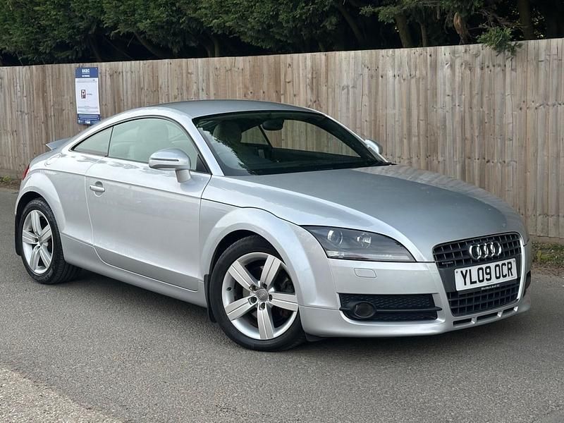 Used Audi TT 200 HP (147 kW) 2009 Silver Coupe