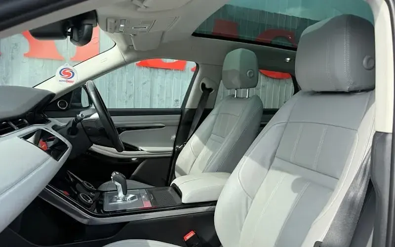 Usado Land Rover Range Rover evoque SE 182 CV (133 kW) 2020 SUV