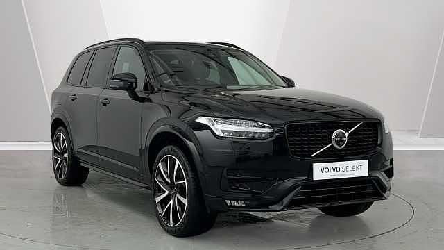 Used 2025 Volvo XC90 Plus SUV | £44,291 (Good price) - Image 1/4