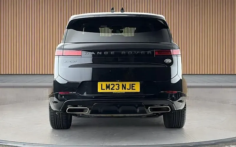 Used Land Rover Range Rover Sport SE Dynamic 441 HP (324 kW) 2023 Santorini black SUV
