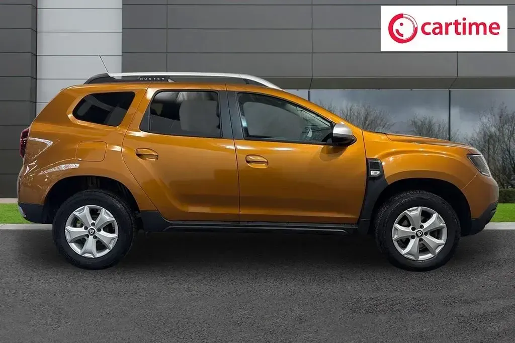 Used Dacia Duster Comfort 116 HP (85 kW) 2020 Orange SUV