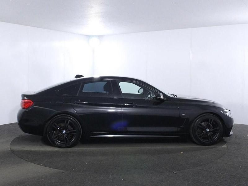 Usado BMW 420 M Sport 190 CV (139 kW) 2017 Negro Coupe