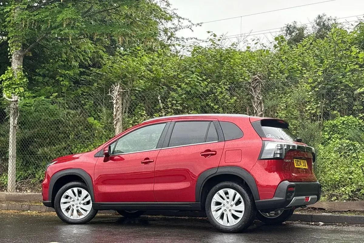 Used Suzuki SX4 S-Cross 116 HP (85 kW) 2024 Red SUV