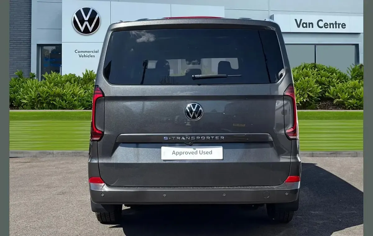 New VW T7 Style 207 kW (282 HP) 2026 Grey Van