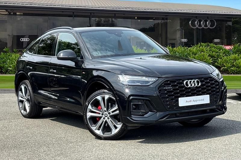 Black Used 2022 Audi Q5 Advanced SUV | £37,250 (Super price) - Image 1/4