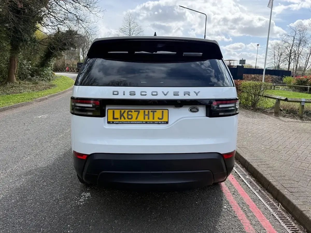 Used Land Rover Discovery 2017 White SUV