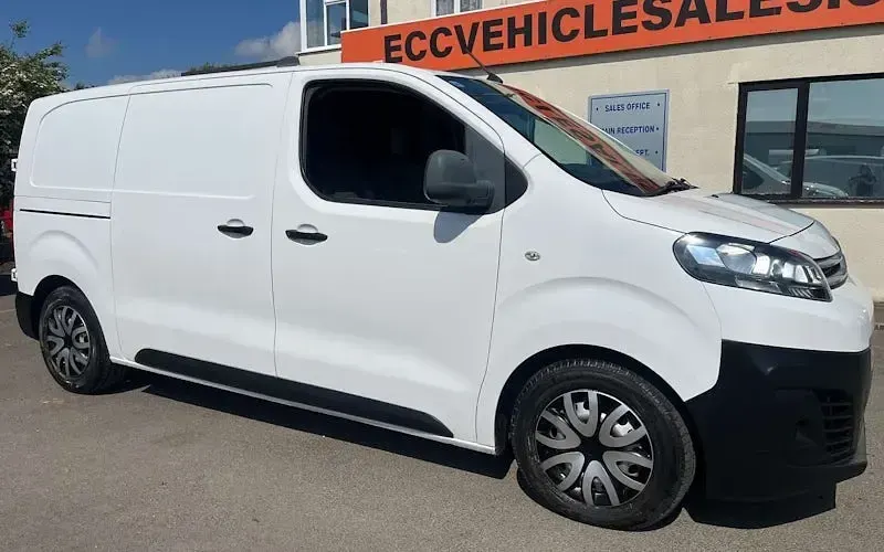 Używany Citroën Dispatch 116 KM (85 kW) 2019 Biały Minivan