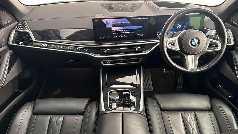 Used BMW X5 M Sport 294 HP (216 kW) 2023 White SUV