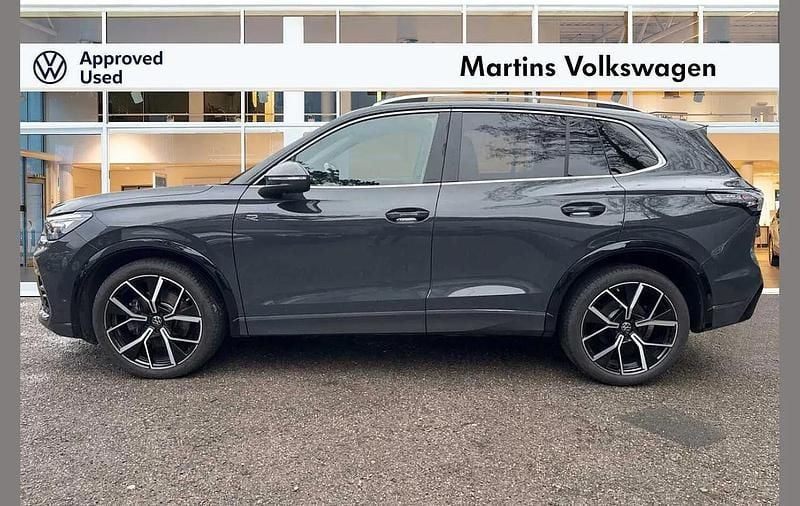 Used VW Tiguan R-line 150 HP (110 kW) 2025 Grey SUV