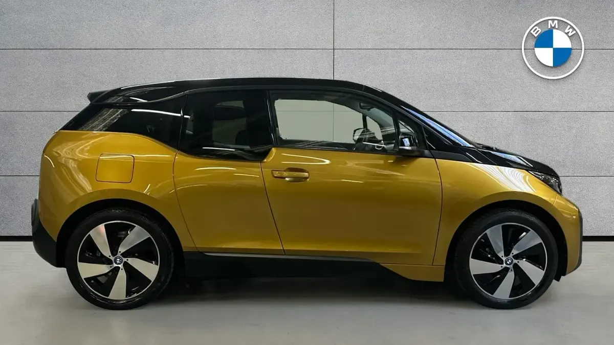 Used BMW i3 Comfort Edition 125 kW (170 HP) 2022 Gold Hatchback