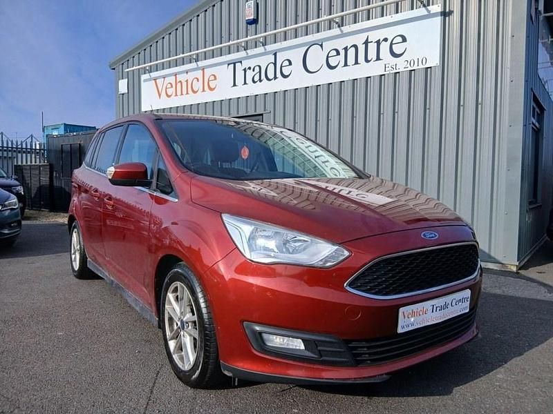 Usado Ford Grand C-Max Zetec 120 HP (88 kW) 2017 Vermelho Monovolume