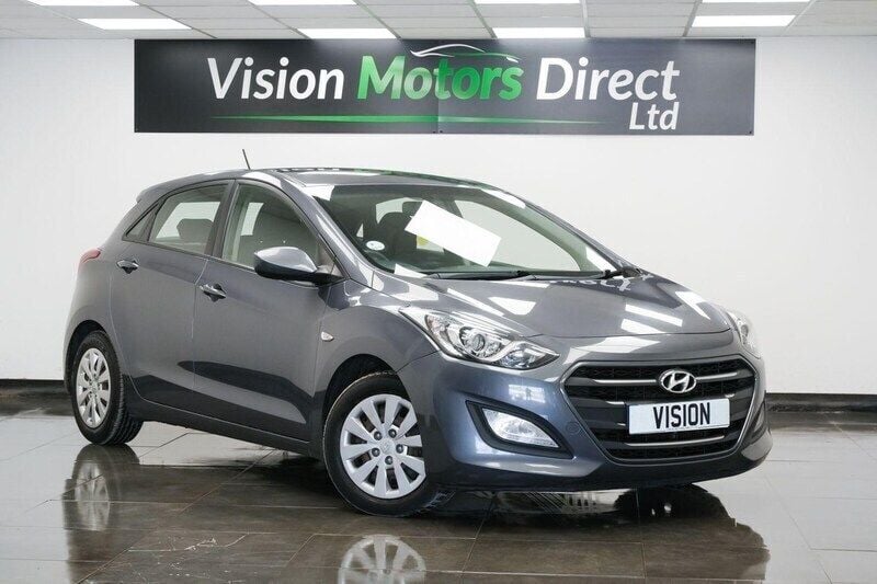 Grey Used 2015 Hyundai i30 Hatchback | £3,445 (Good price) - Image 1/3