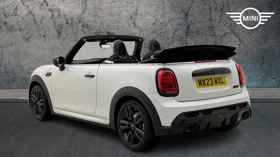 Used Mini Cooper Cabriolet Sport 134 HP (98 kW) 2023 White Cabriolet
