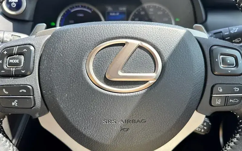 Used Lexus NX300h 197 HP (144 kW) 2020 Blue SUV