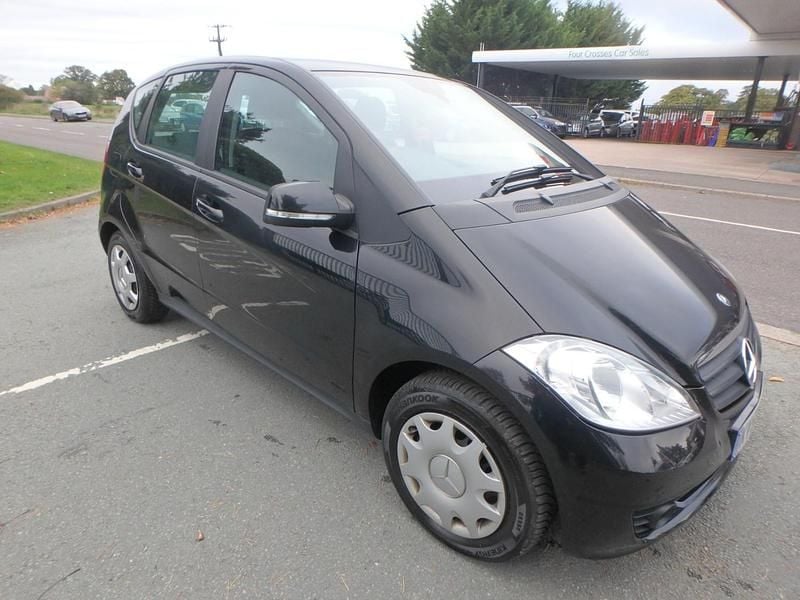 Black Used 2009 Mercedes A160 Classic Hatchback | £2,995 (Good price) - Image 1/4