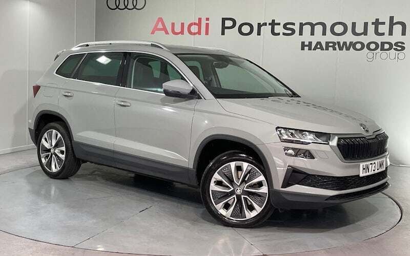 Used 2025 Skoda Karoq SE L SUV | £24,890 (Good price) - Image 1/4