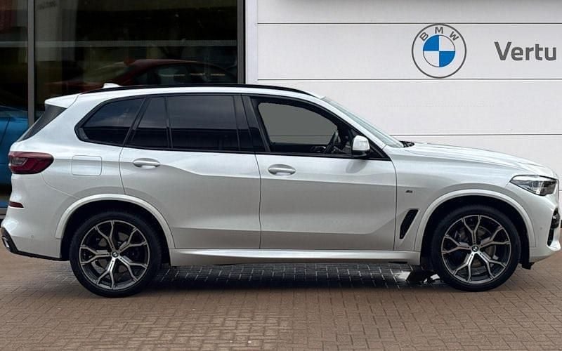 Used BMW X5 M Sport 286 HP (210 kW) 2022 White SUV
