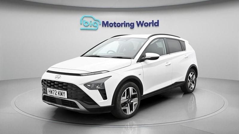 Used Hyundai Bayon Premium 100 HP (73 kW) 2023 White SUV