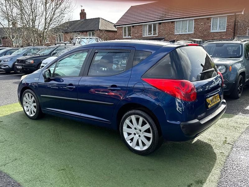 Used Peugeot 207 S 90 HP (66 kW) 2010 Blue Estate