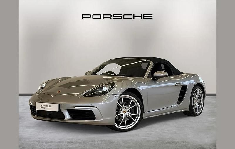 Used Porsche Boxster 296 HP (217 kW) 2022 Silver Cabriolet