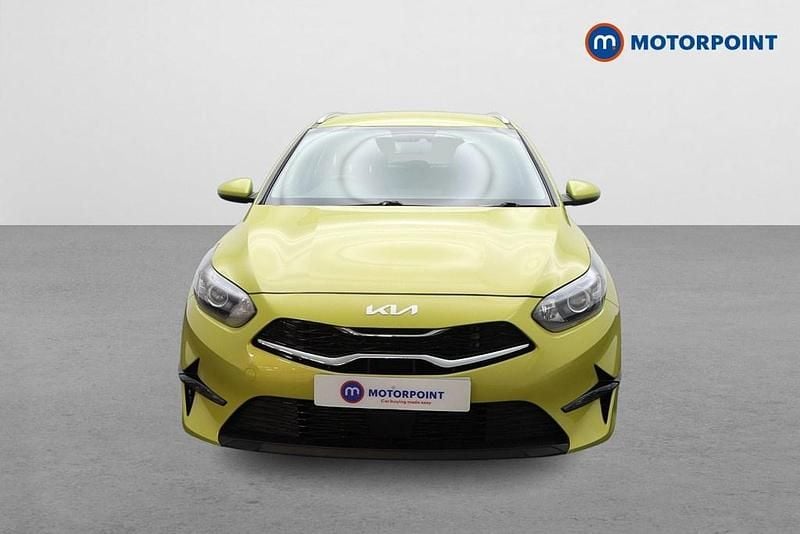 Used Kia Ceed 2023 Yellow Hatchback